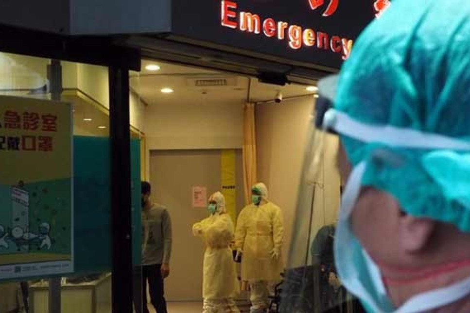 Koronavirüsle mücadelenin örnek ülkesi Singapur'da ilk ölümler